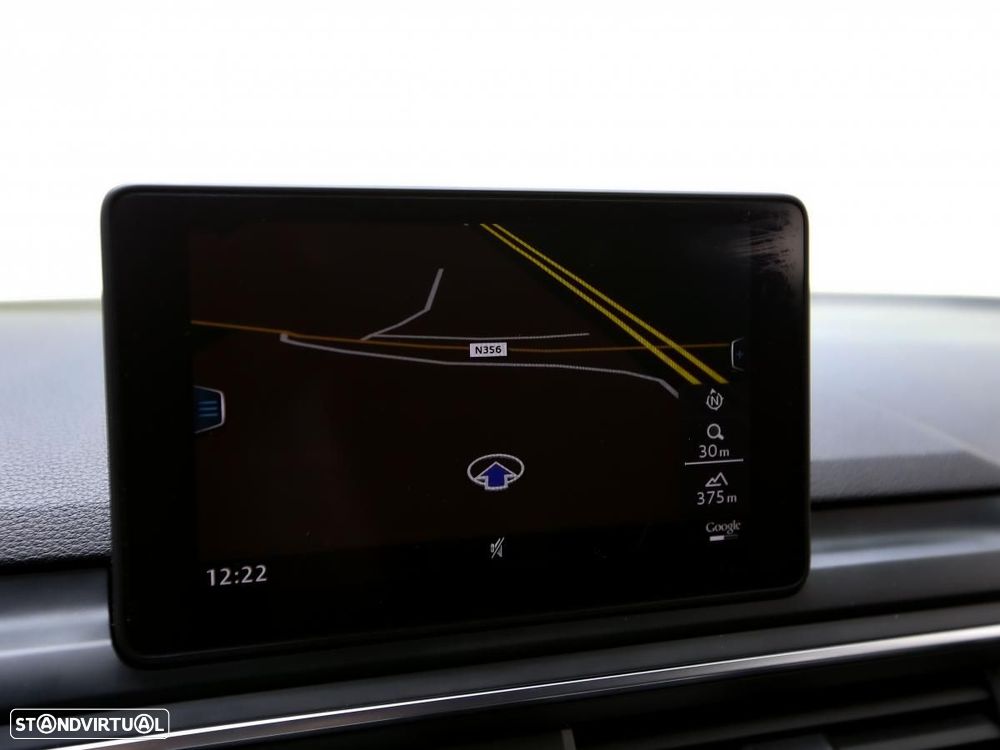 Audi A4 2.0 TDI - 13