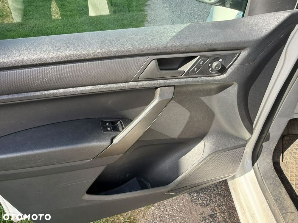 Volkswagen Caddy - 15