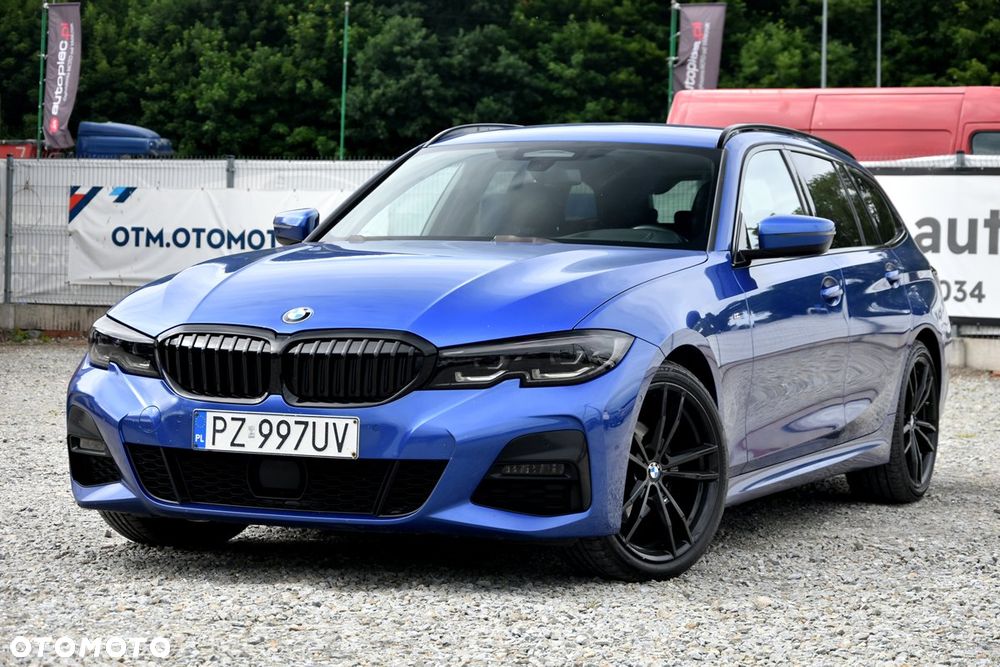 BMW Seria 3 320d xDrive M Sport sport - 9