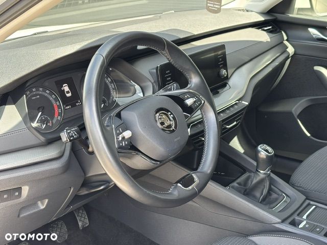 Skoda Octavia 2.0 TDI Ambition - 12