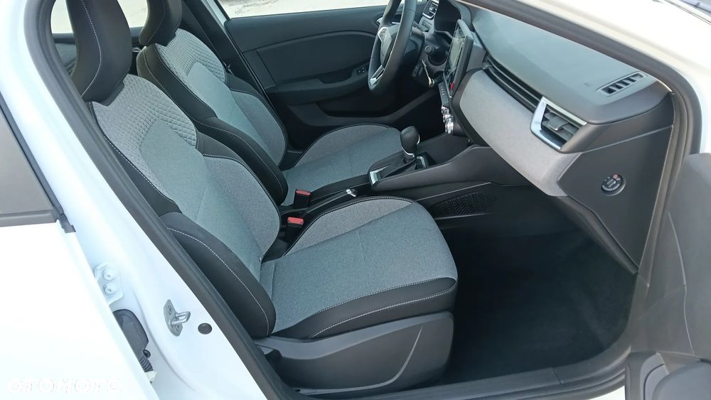 Renault Clio 1.6 E-TECH Full Hybrid 145 Evolution - 17