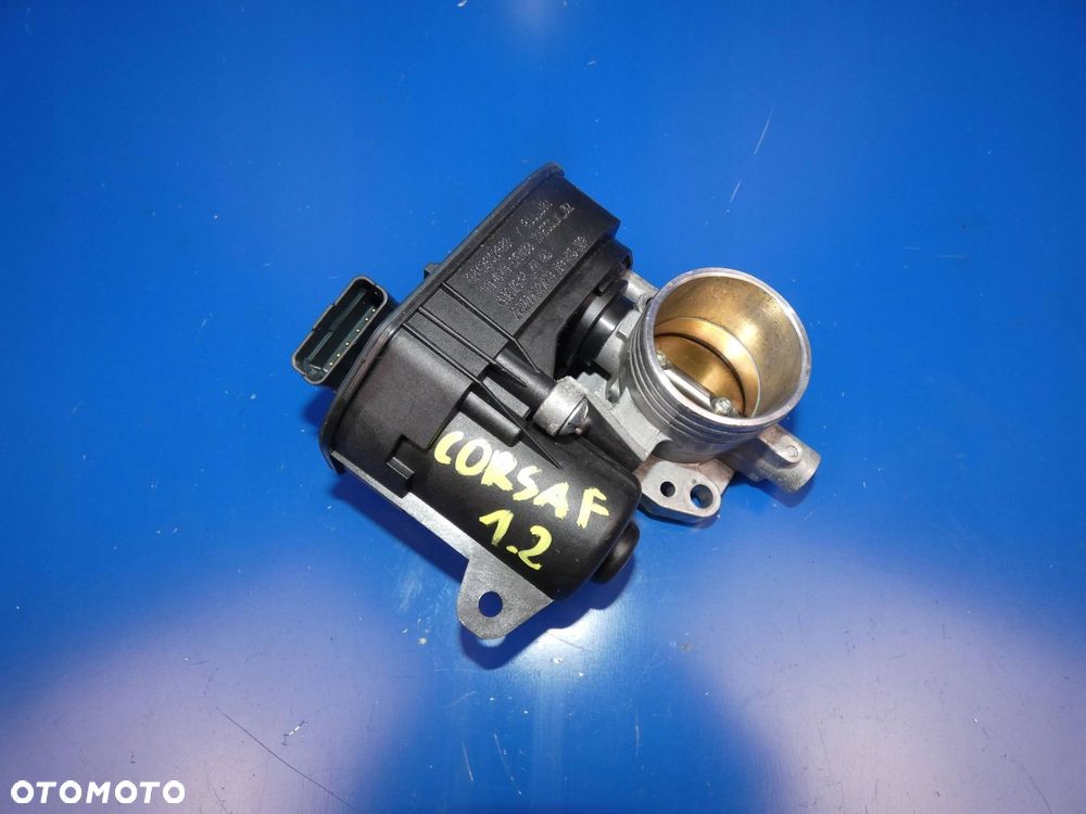 Opel Corsa F PEUGEOT 208 C3 C4 1.2 i PRZEPUSTNICA - 1