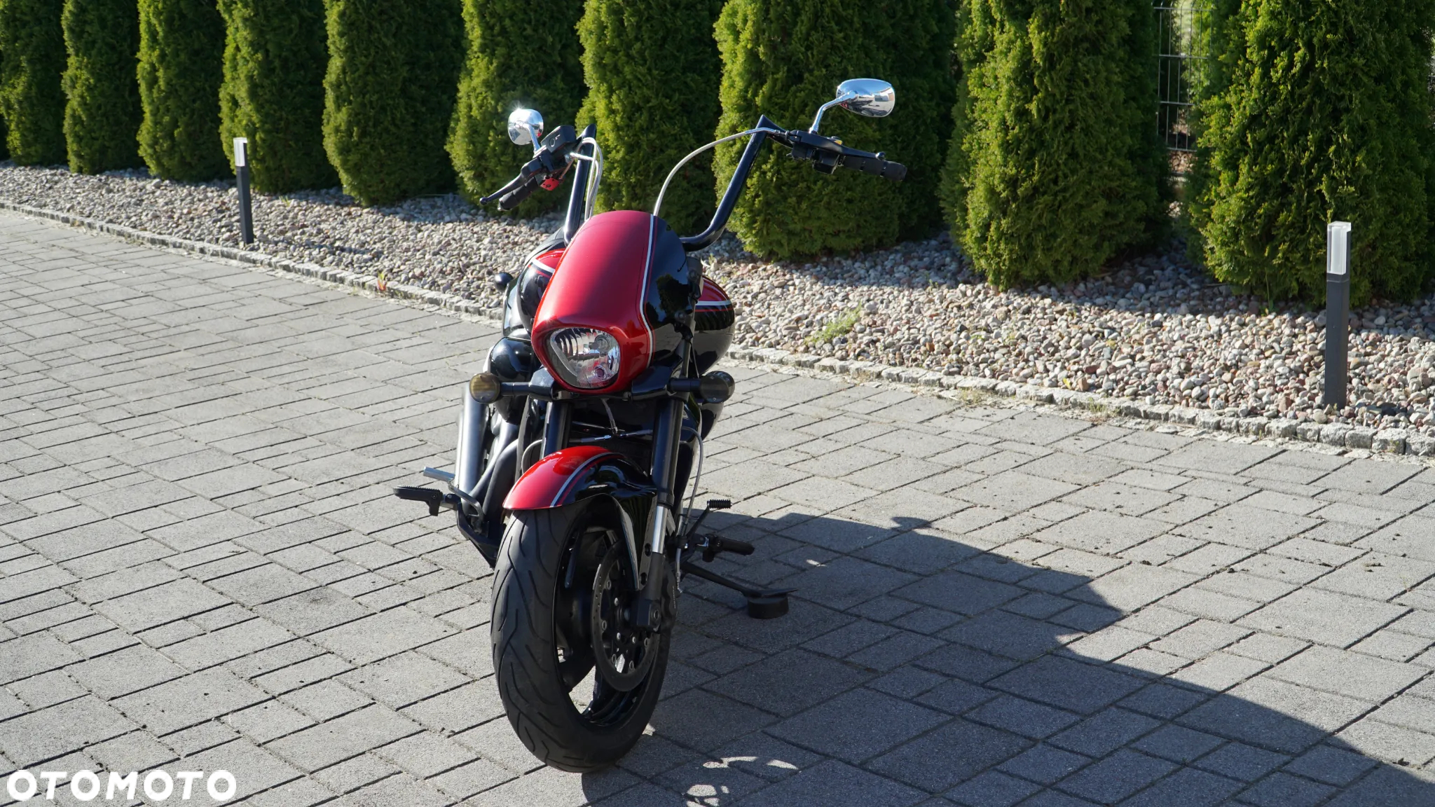 Suzuki Intruder - 3