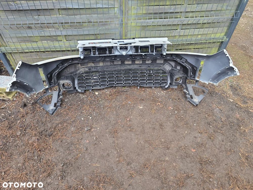 Dacia duster III zderzak przód - 5