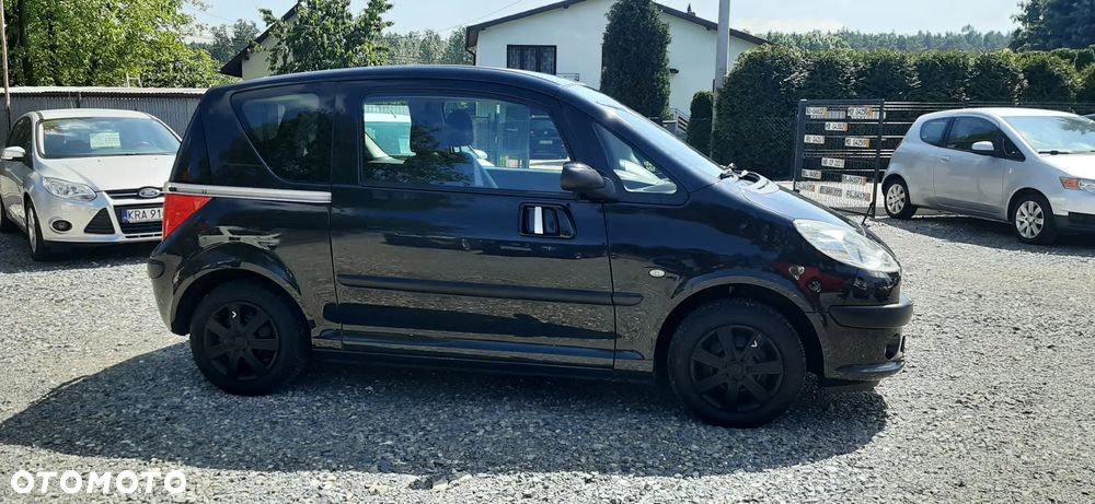 Peugeot 1007 - 22