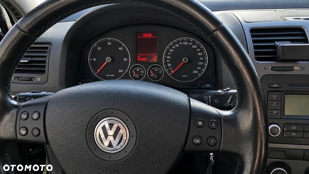 Volkswagen Golf - 9