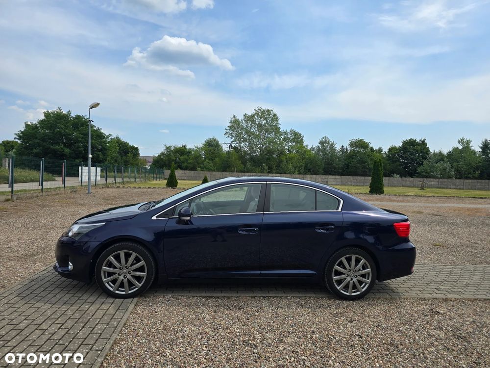Toyota Avensis 2.0 Prestige NAVI MS - 10