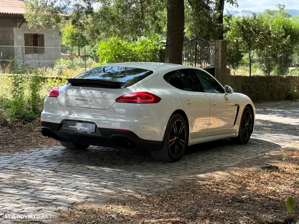 Porsche Panamera - 8
