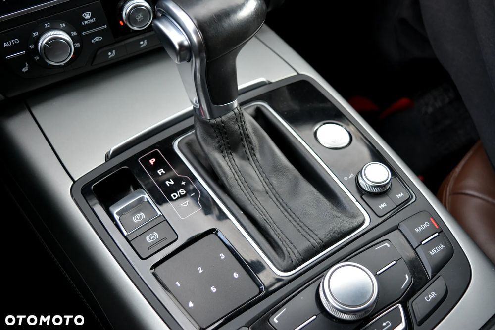 Audi A6 Avant 3.0 TDI DPF quattro S tronic - 10