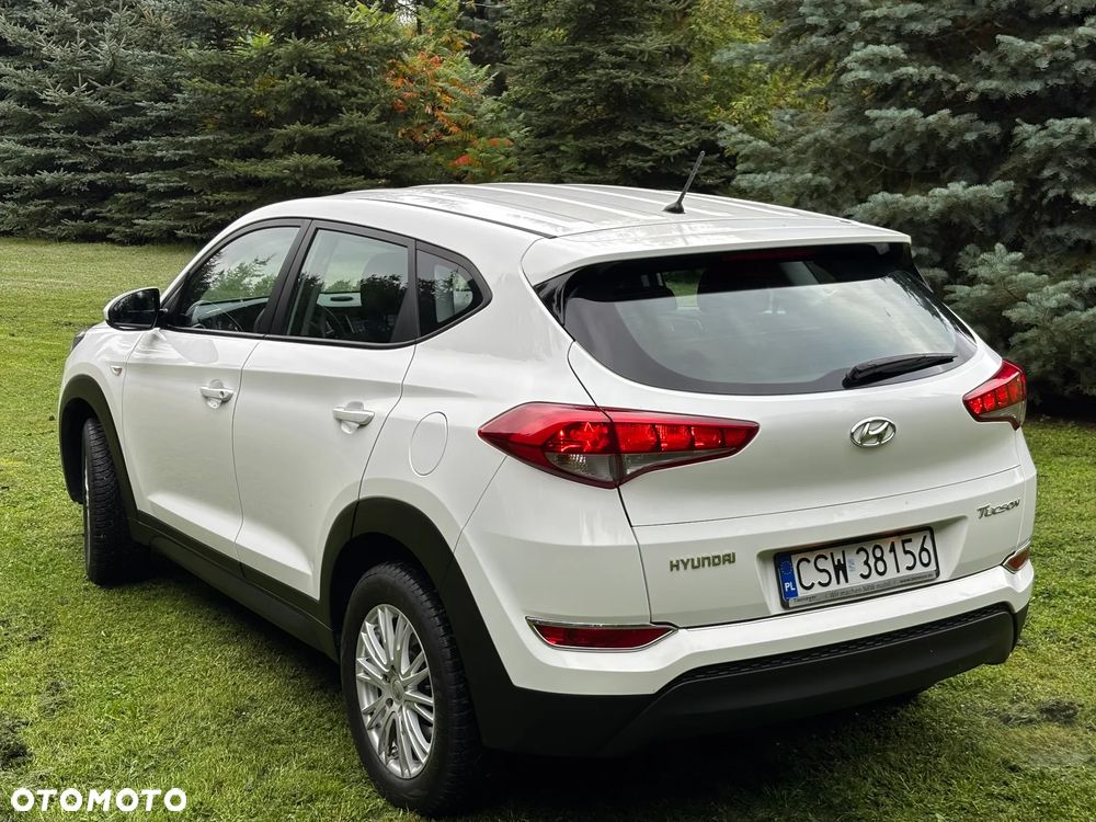 Hyundai Tucson - 16