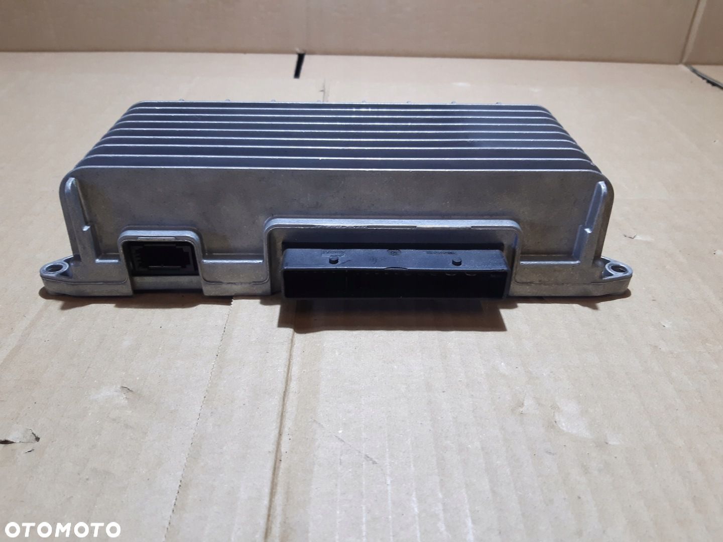 AUDI Q7 4L WZMACNIACZ RADIA AUDIO ASK 4L0910223H 4L0035223C - 1