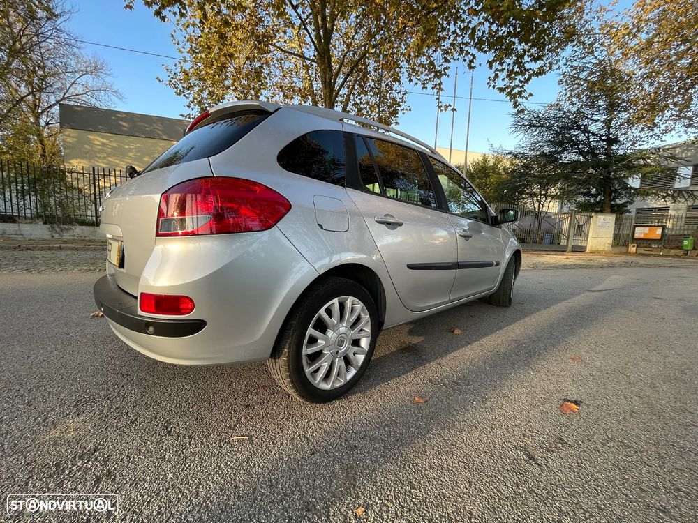Renault Clio Break 1.5 dCi Dynamique S - 29