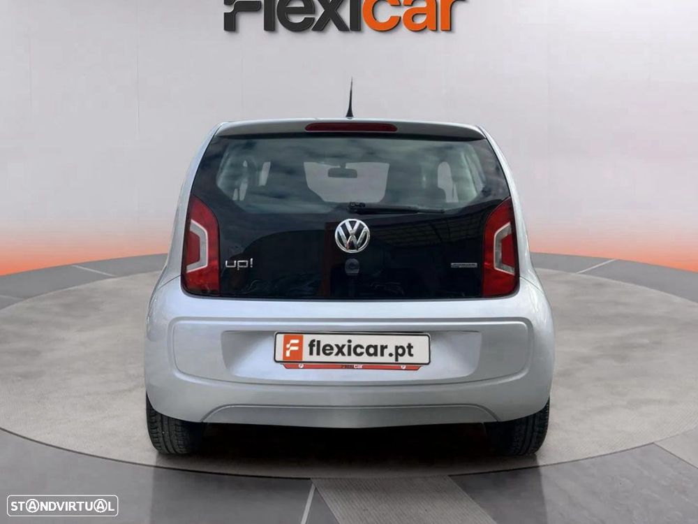 VW Up! - 8