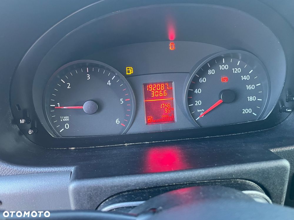 Volkswagen Crafter - 15