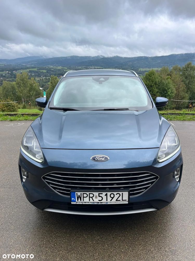 Ford Kuga - 2