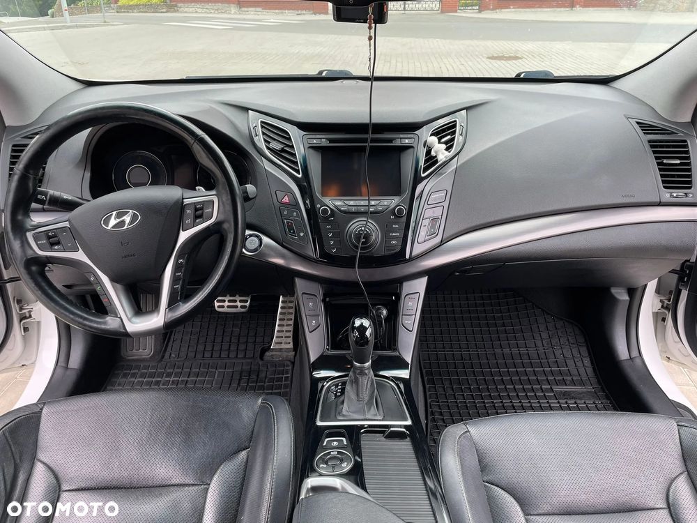 Hyundai i40 2.0 GDI Premium - 19