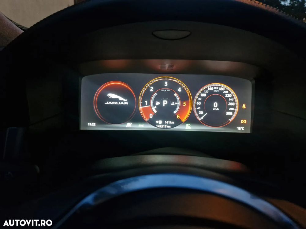 Jaguar XF 20d AWD Prestige - 9