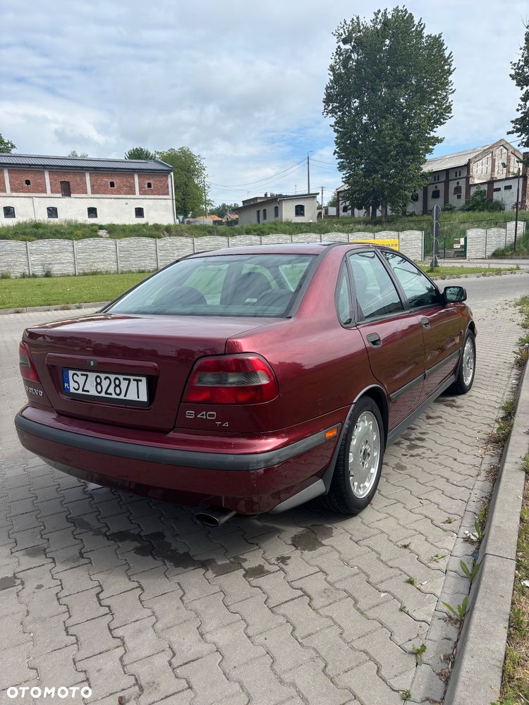 Volvo S40 ver-1-9-t--4 - 3