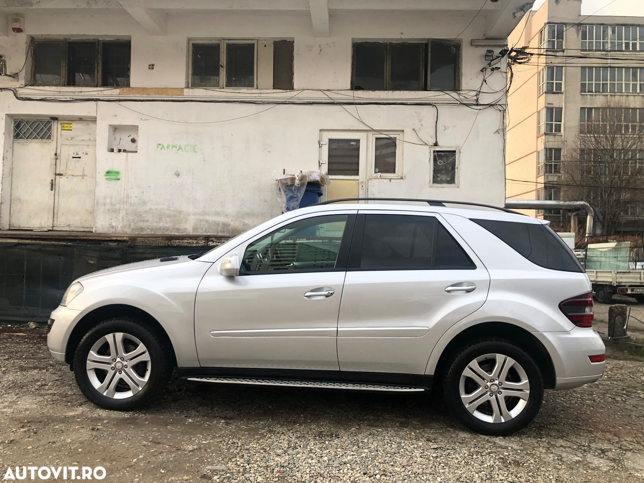Mercedes-Benz ML 320 CDI 4Matic 7G-TRONIC DPF Edition 10 - 4