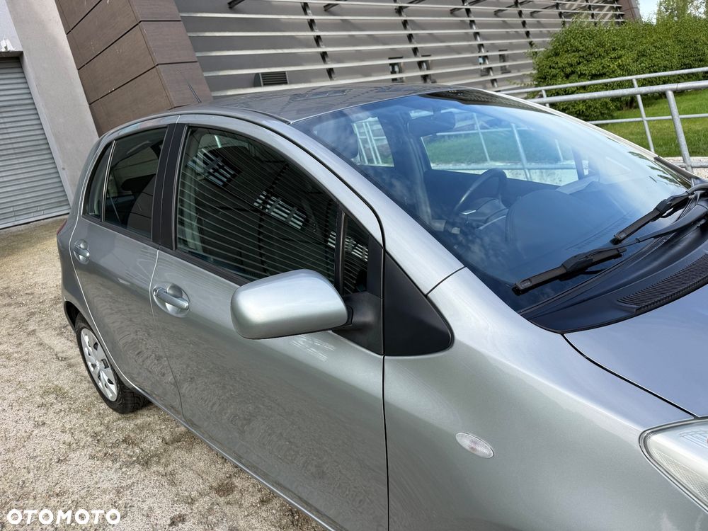 Toyota Yaris 1.0 Luna A/C - 13