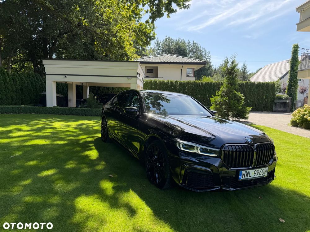 BMW 7 Series 2021 photo 2