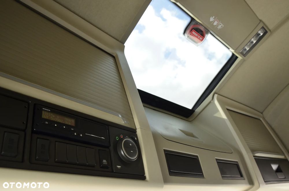 Volvo FH 500 NEW / EURO 6 / 2021r. / KLIMA P. / FULL LED / ADR / ACC / WAGA / DE / 2691 - 16