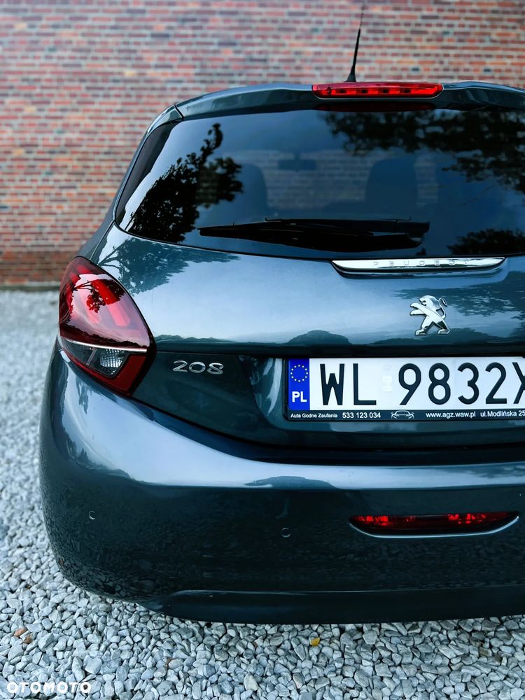 Peugeot 208 - 31