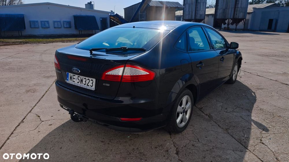 Ford Mondeo 2.3 Trend - 35