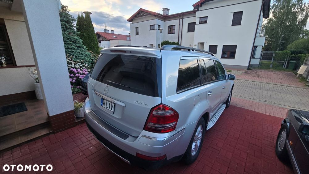 Mercedes-Benz GL 320 CDI 4Matic 7G-TRONIC - 3