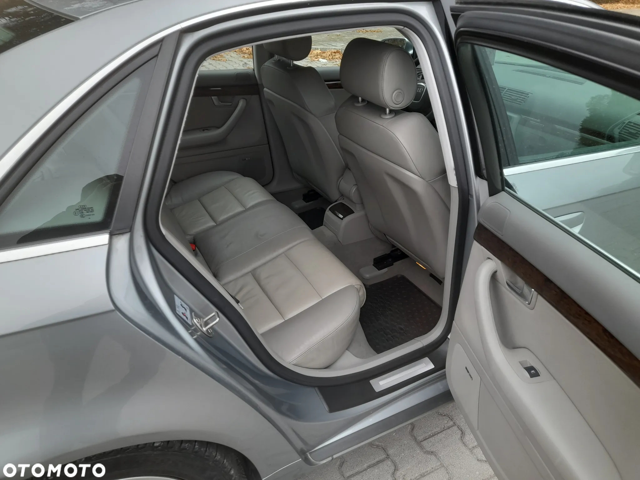 Audi A4 1.8 T quattro - 15