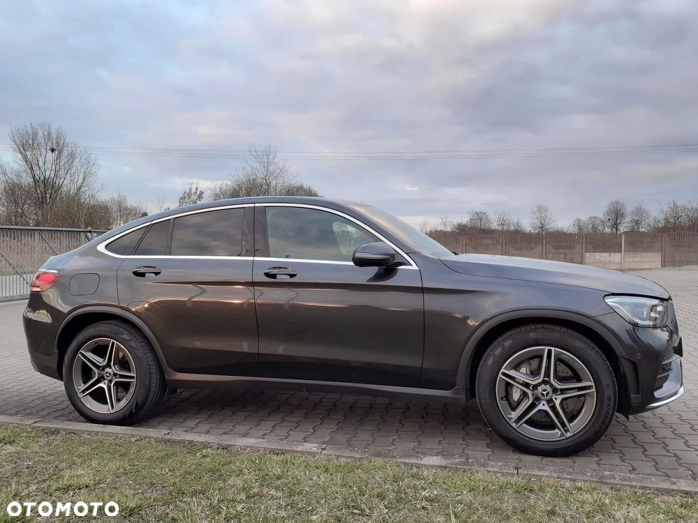 Mercedes-Benz GLC 200 4Matic 9G-TRONIC AMG Line - 7