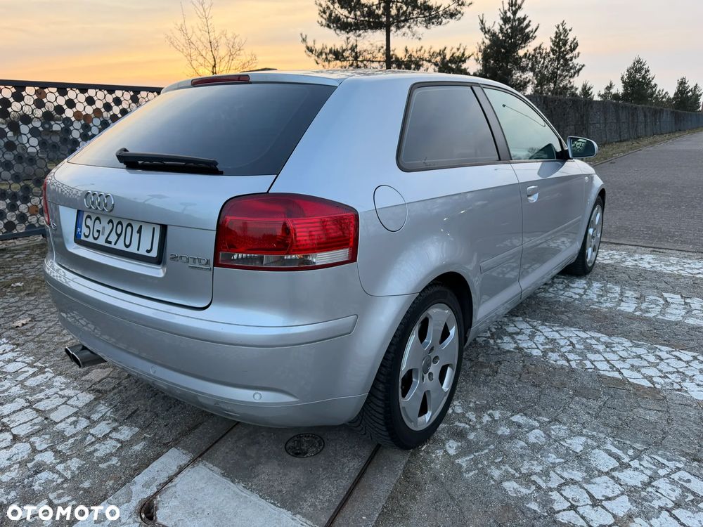 Audi A3 3-drzwiowe 2.0 TDI Attraction - 16