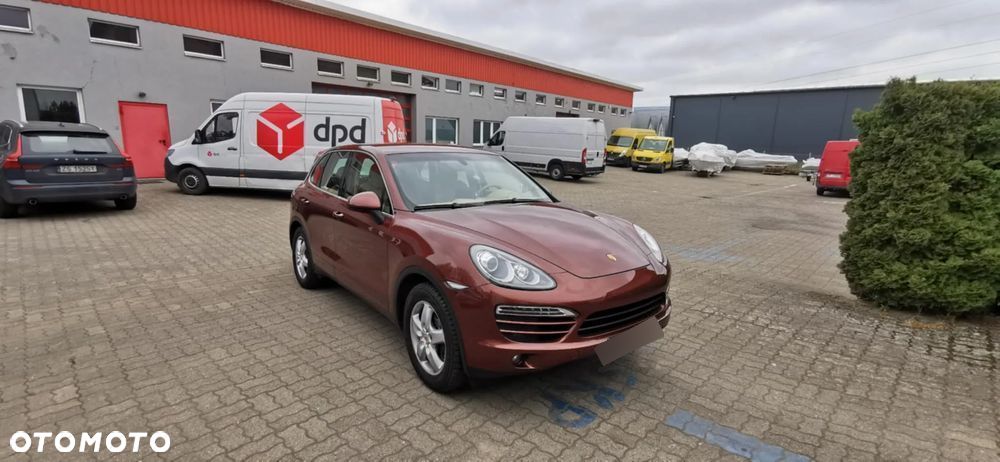 Porsche Cayenne Standard - 1