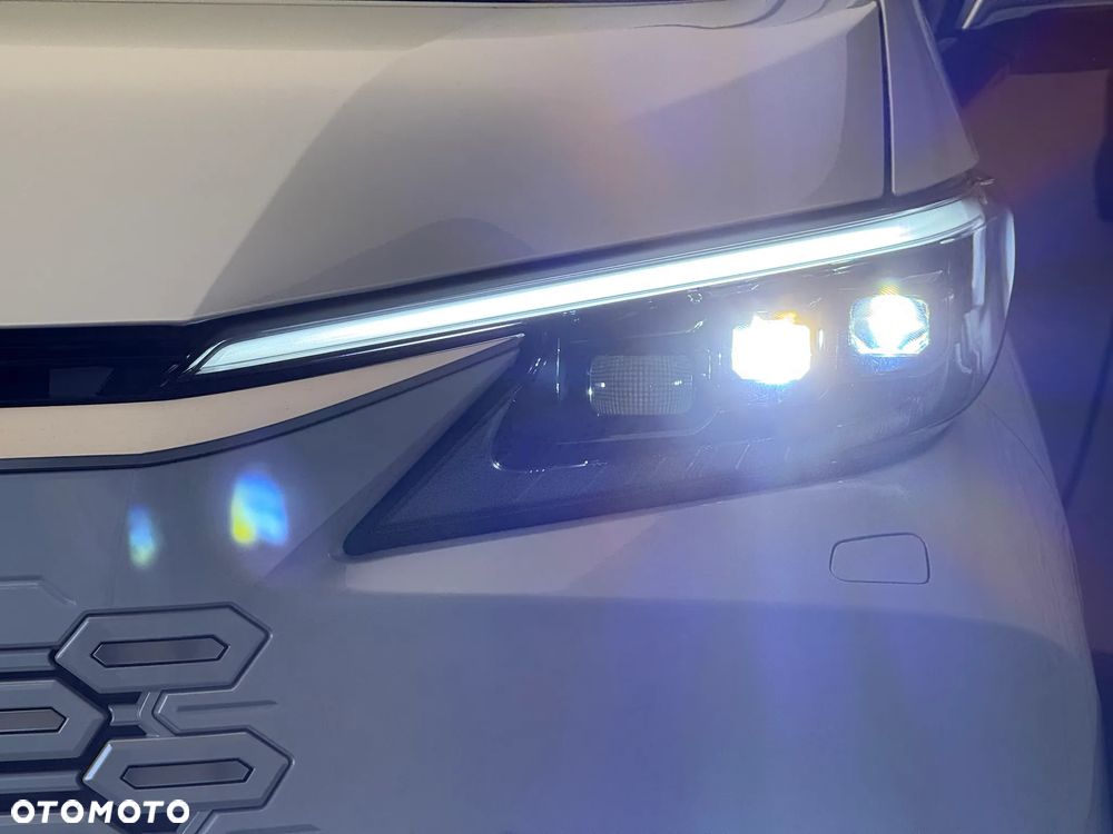 Lexus LM 350h Prestige - 8