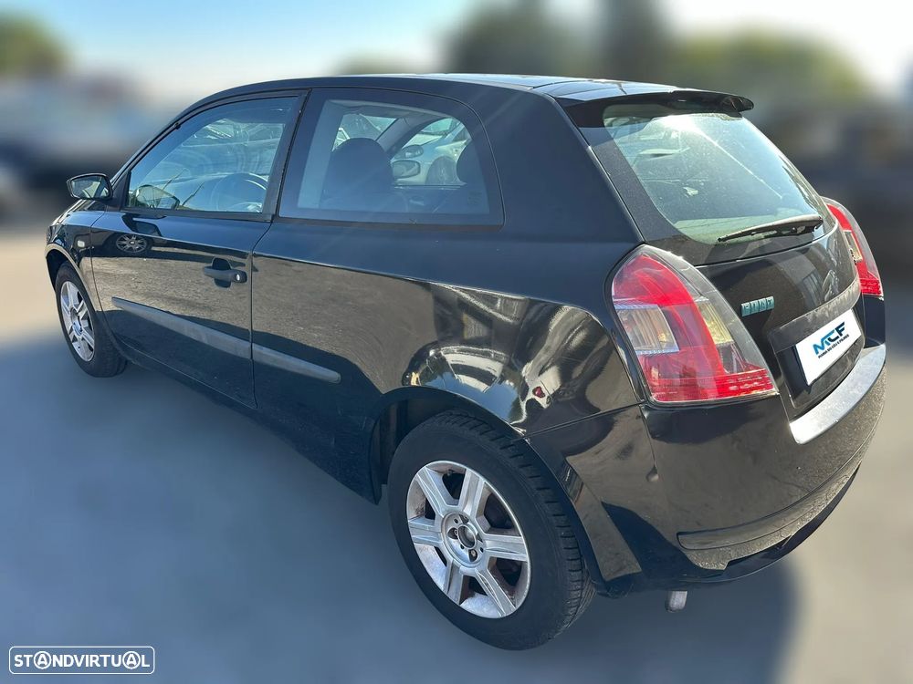 Fiat Stilo 1.2 16V 80 cv   Ano; 2002 - 2006 Ref Motor 188 A5.000 - 6