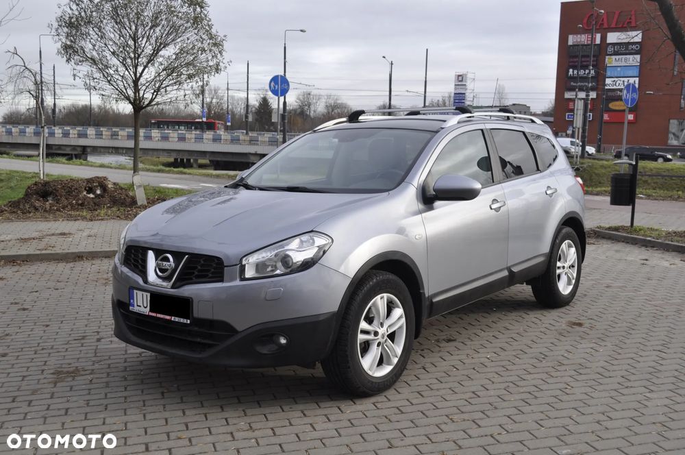 Nissan Qashqai+2 - 1