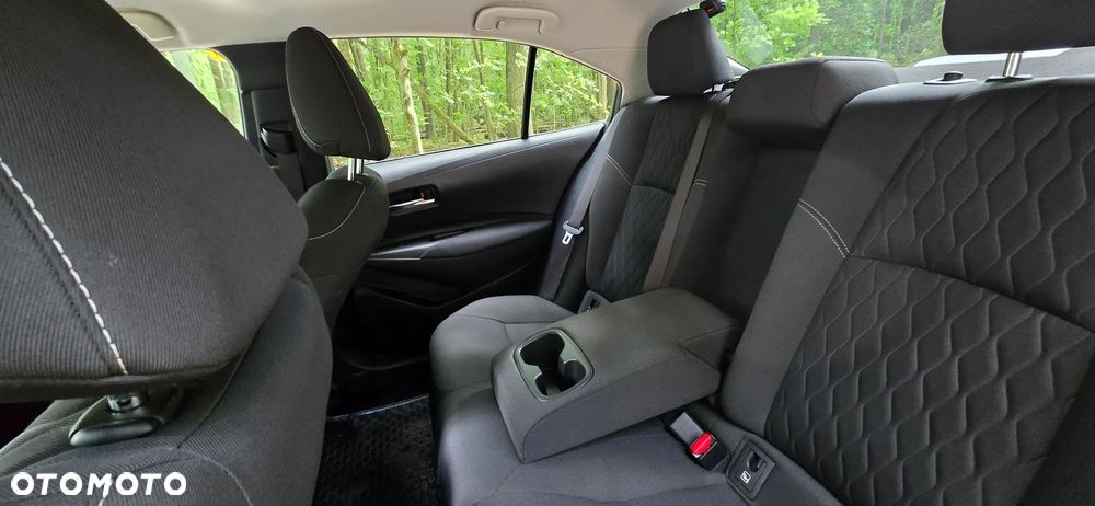 Toyota Corolla 1.6 Comfort - 21