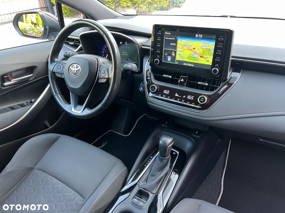 Toyota Corolla 1.8 Hybrid Comfort - 23