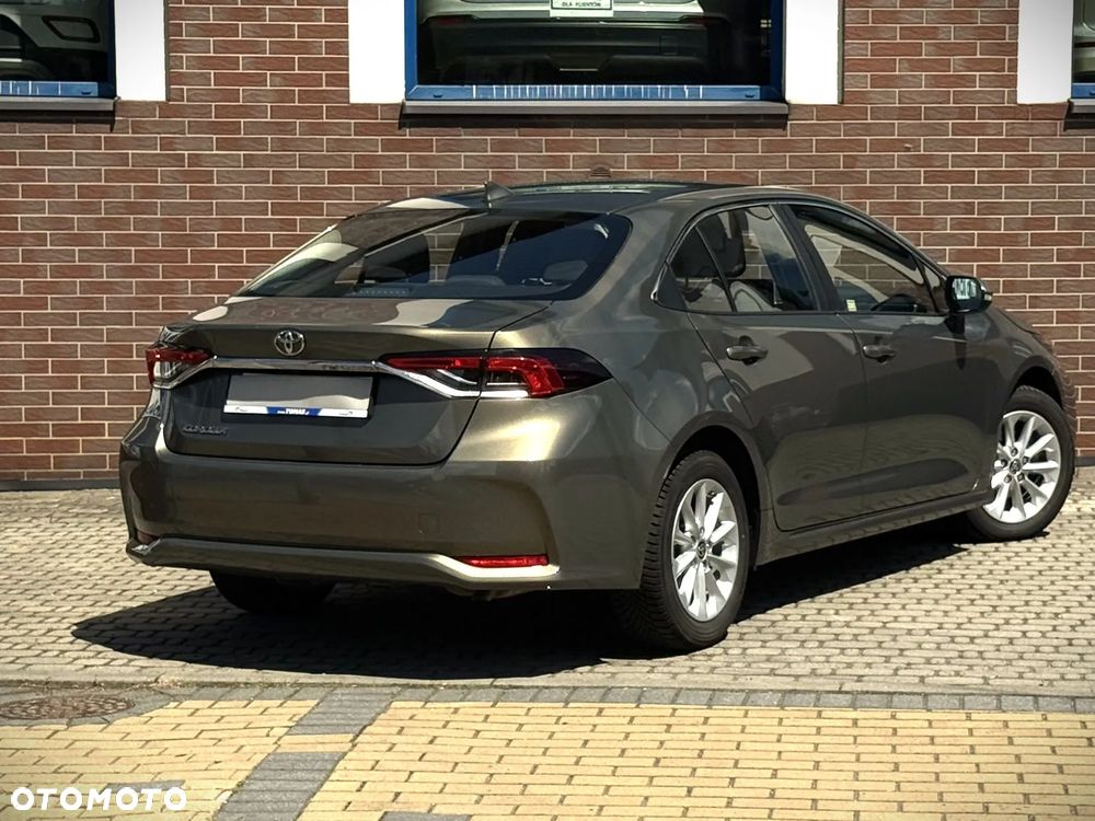 Toyota Corolla 1.5 Comfort - 23