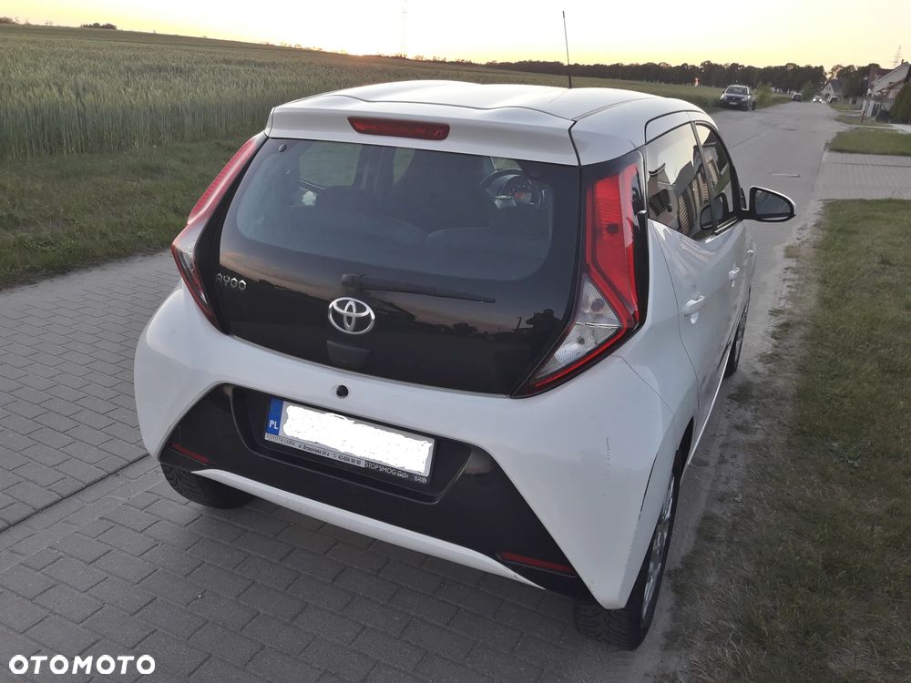 Toyota Aygo 1.0 VVT-i Black Edition - 4