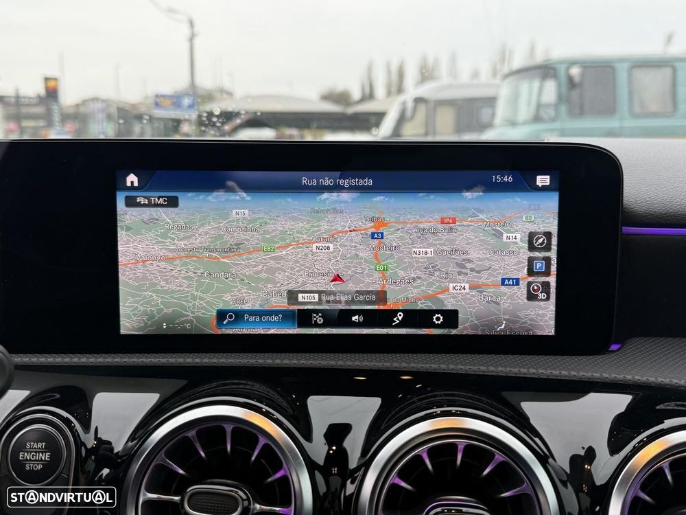 Mercedes-Benz A 250 Limousine e AMG Line - 28