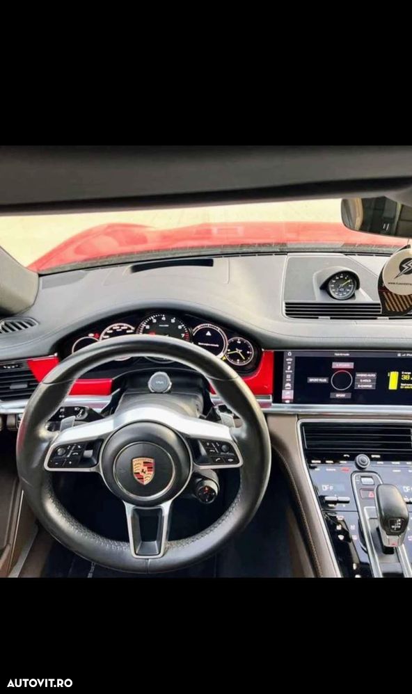 Porsche Panamera - 18