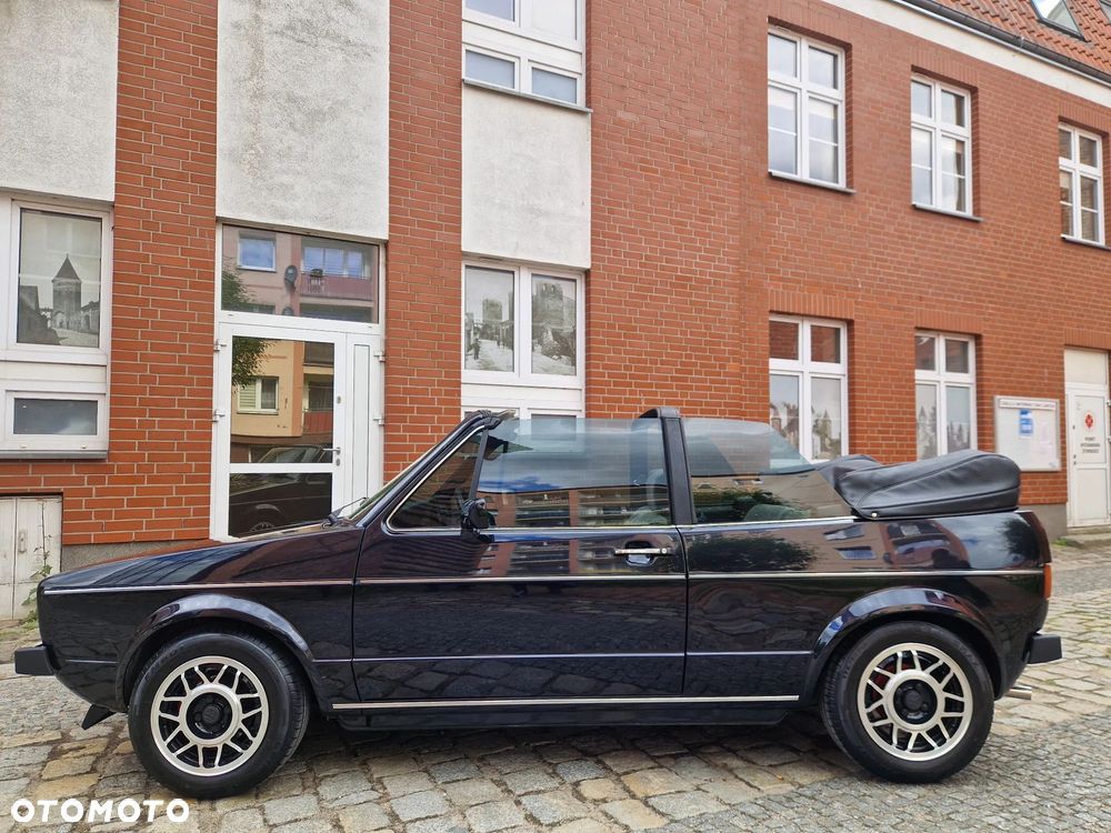 Volkswagen Golf - 2