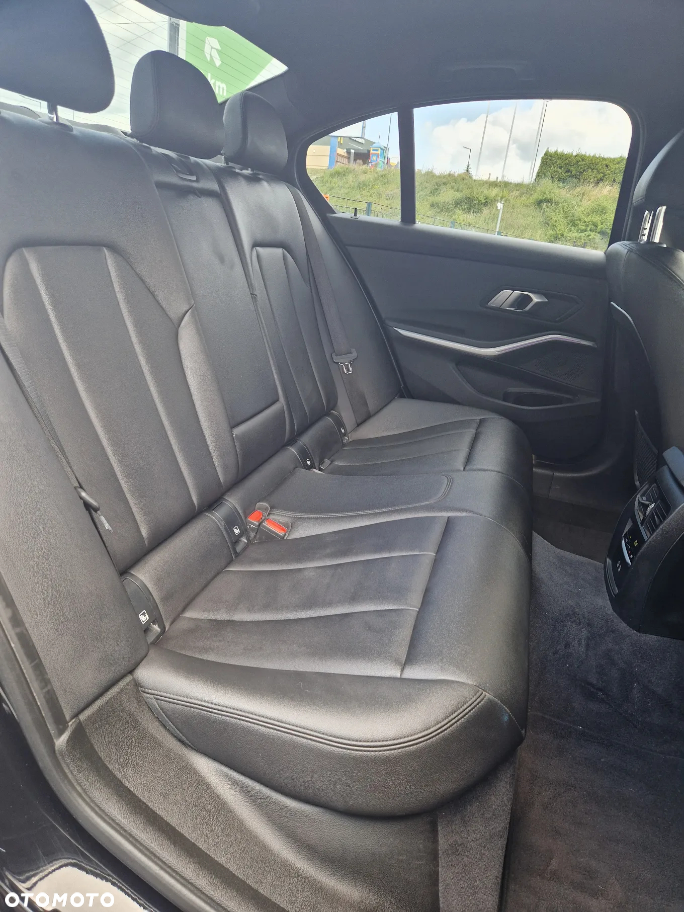BMW Seria 3 318i Sport Line sport - 13
