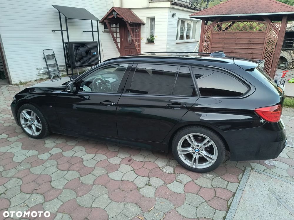 BMW Seria 3 318d xDrive M Sport - 19