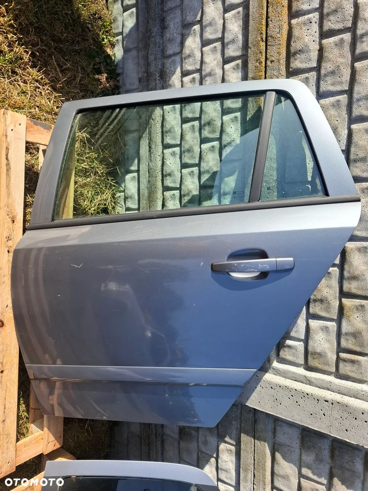 Drzwi Tylne Tył Lewe Lub Prawe Astra H Kombi Z155 Z163 Z157