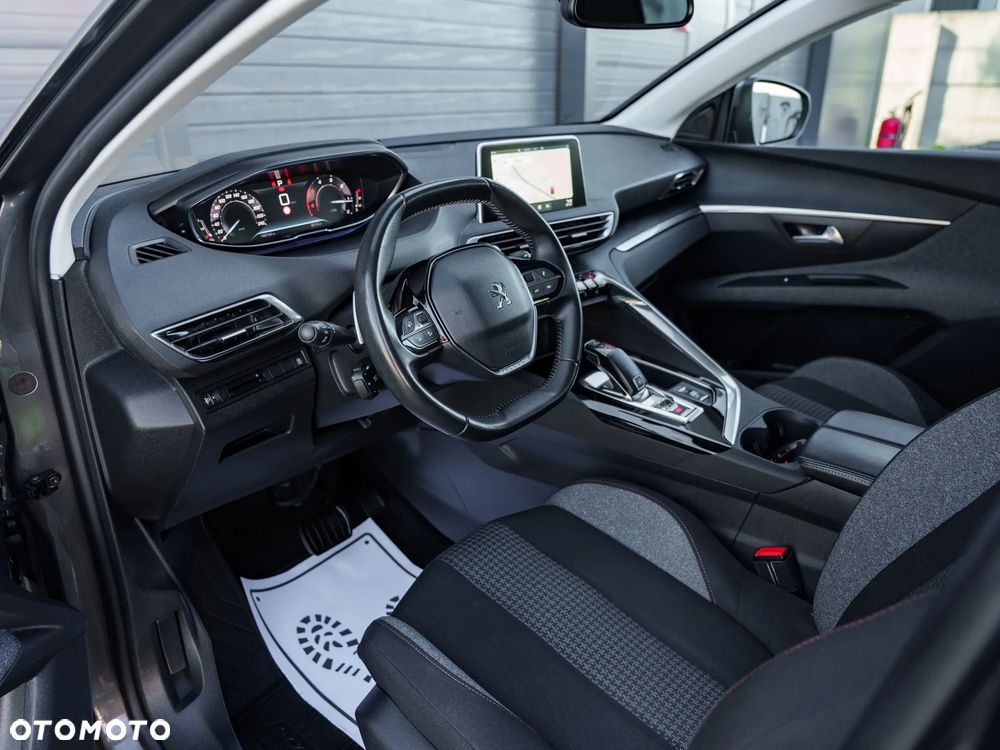 Peugeot 5008 - 14