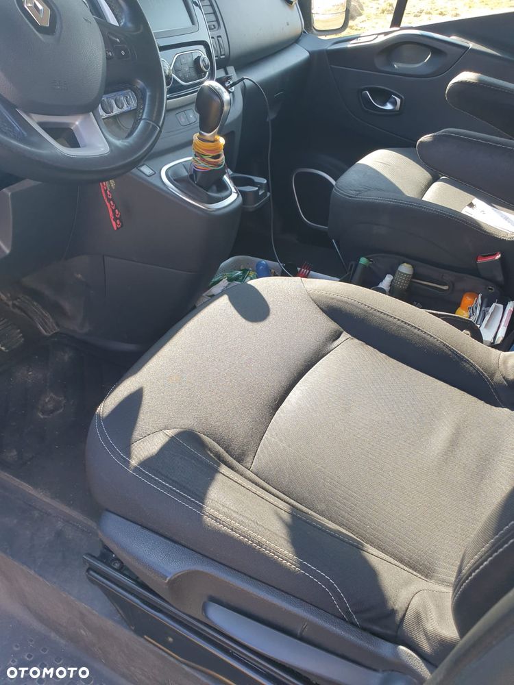 Renault Trafic 2.0 dCi EDC - 8