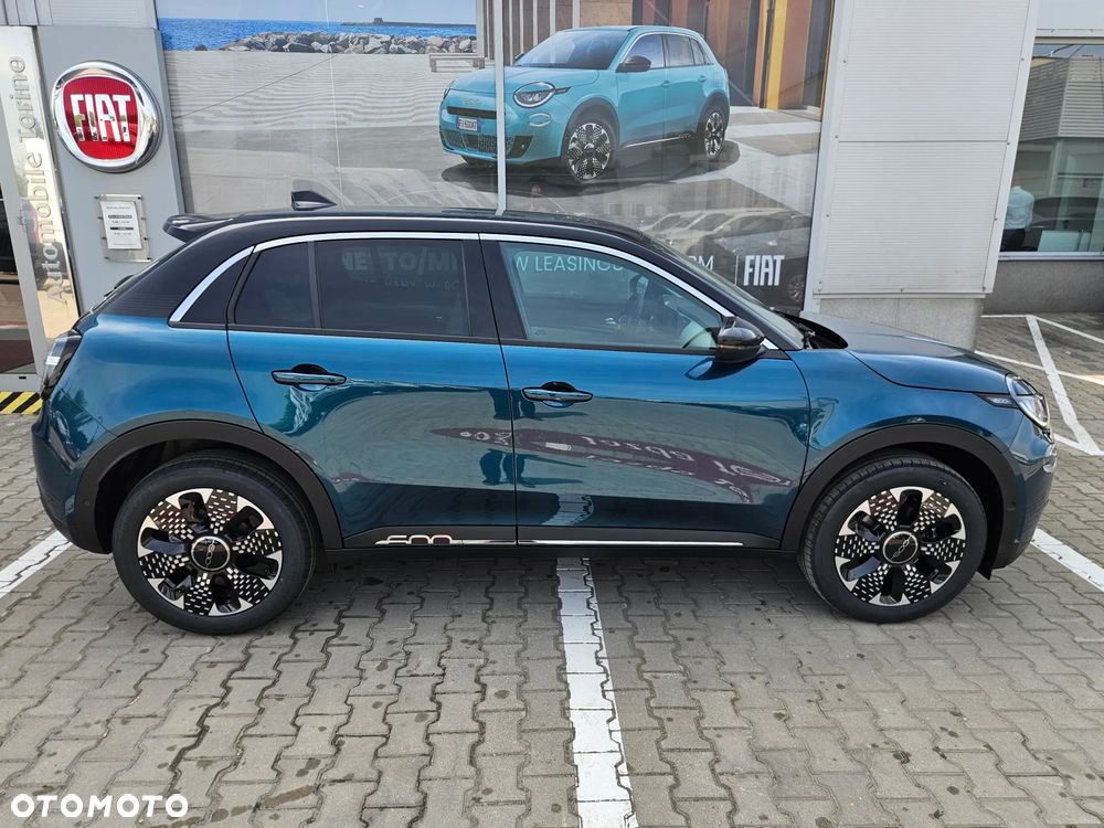 Fiat 600 1.2 Turbo La Prima eDCT - 11
