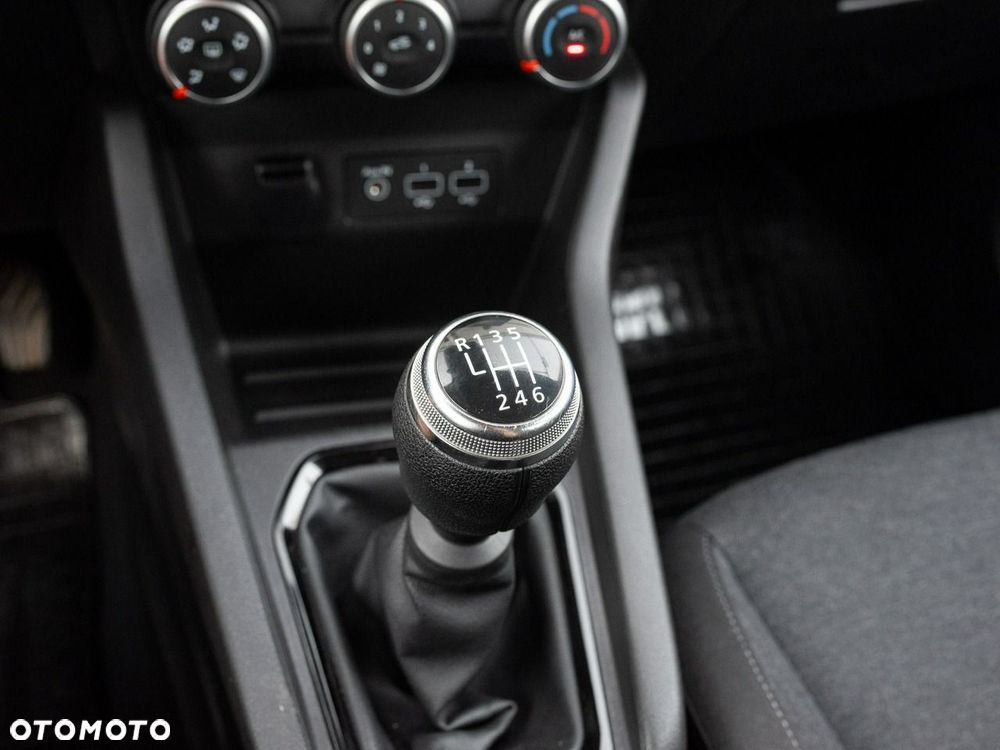 Renault Clio 1.0 TCe Equilibre - 16